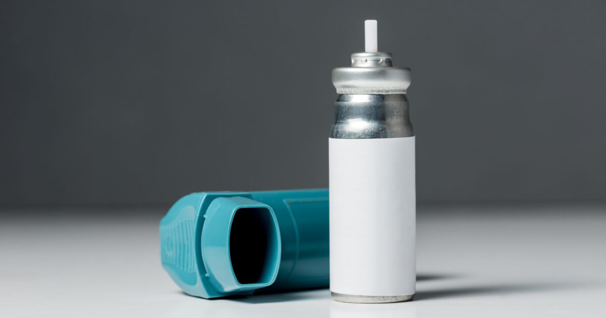 Dispozitiv tratament inhalator astm necontrolat