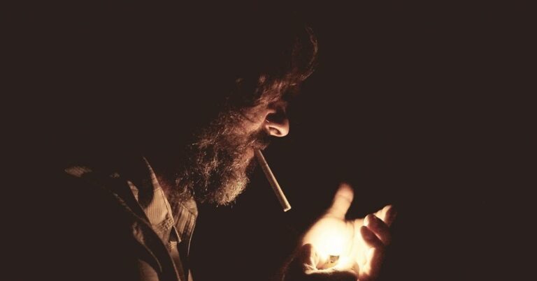 Strategiile de renunțare la fumat, mai eficiente când sunt integrate ...