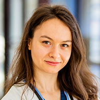 Dr. Iulia Andrei-Bitere